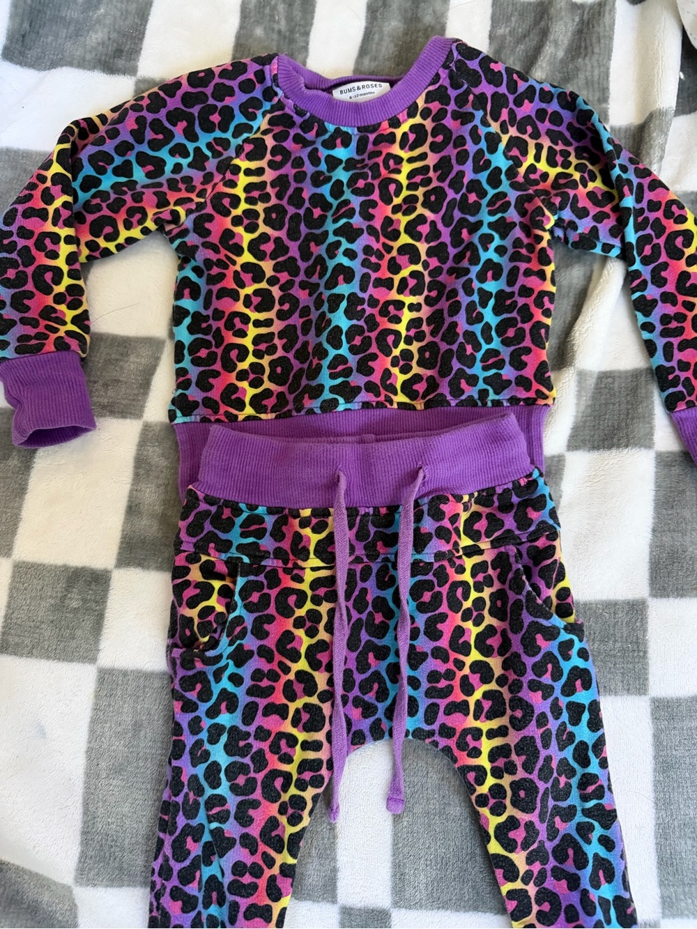 Buns & Roses Kids Rainbow Leopard Pajama Set - Purple Trim